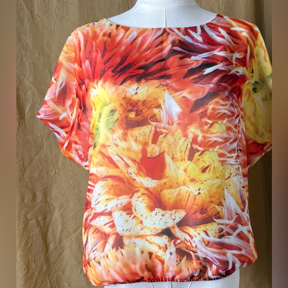 Vince Camuto Top